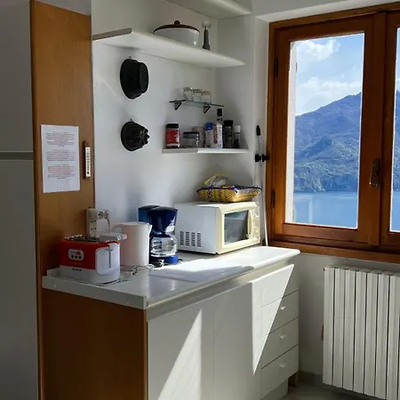 Landscapesilvia Acqua Apartment *